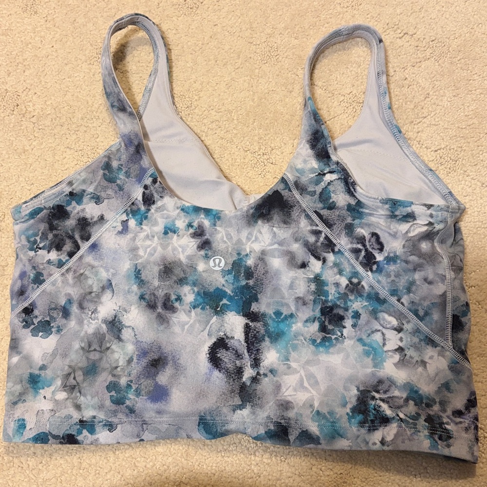 Authentic Lululemon Align Size 12 Blue Grey Kaleidoscope Top w/ Removable Pads - Picture 4 of 5